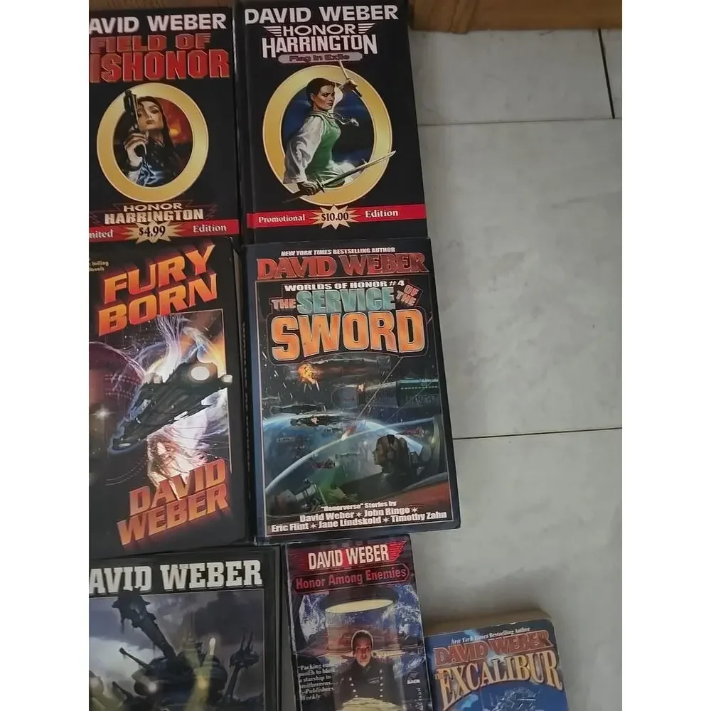 Lot of 17 Changer of Worlds David Weber War Military Paperback‎ Hardcover Books